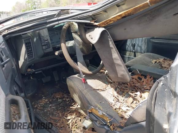 1991 Chevrolet S-10 z VIN 1GCCT19Z4M2203625, wystawiony jako IAAI lot #42080262 z przebiegiem 156 978 mil mil oraz . Historia ofert i sprzedaży dostępna na DreamBid. Obrazek 5.