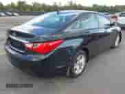 2013 Hyundai Sonata GLS с VIN 5NPEB4AC8DH643477, выставлен на аукционе IAAI как лот 43184640 с пробегом 158 150 миль миль и . История ставок и продаж доступна на DreamBid. Изображение 4.