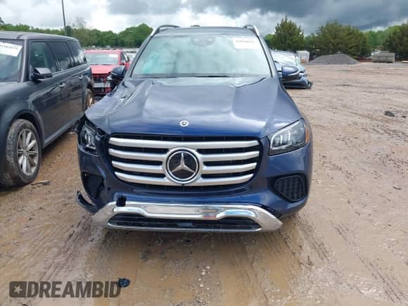 2025 Mercedes-Benz GLS 450 с VIN 4JGFF5KE0SB370379, выставлен на аукционе IAAI как лот 42020858 с пробегом 1 460 миль миль и . История ставок и продаж доступна на DreamBid. Изображение 12.