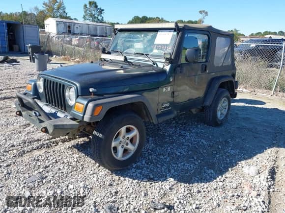 2005 Jeep Wrangler X z VIN 1J4FA39S85P370585, wystawiony jako IAAI lot #43444382 z przebiegiem Nie podano mil oraz . Historia ofert i sprzedaży dostępna na DreamBid. Obrazek 2.
