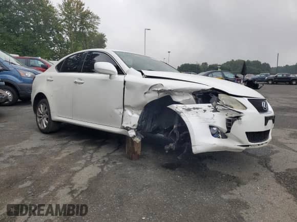 2007 Lexus IS 250 with VIN JTHCK262472015920, listed as a Copart auction lot 83931735 with 143,847 mi miles and Salvage title. Bid and sale history available at DreamBid. Image 4.