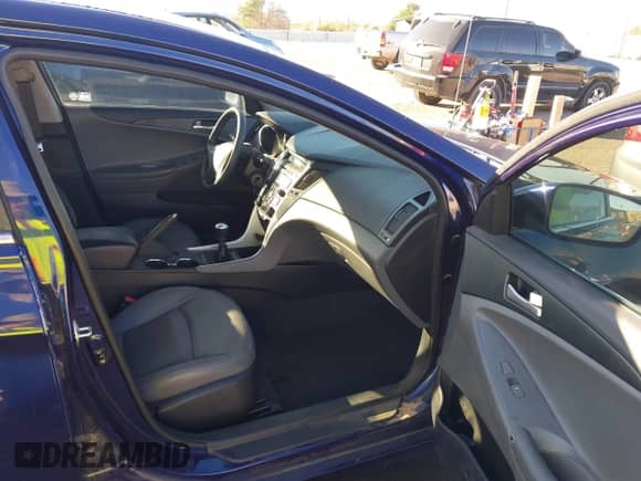2011 Hyundai Sonata GLS с VIN 5NPEB4AC3BH259152, выставлен на аукционе IAAI как лот 43496310 с пробегом 239 236 миль миль и . История ставок и продаж доступна на DreamBid. Изображение 5.