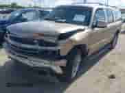 2000 Chevrolet Suburban LS with VIN 3GNEC16T7YG116198, listed as a IAAI auction lot 42574090 with 386,173 mi miles and . Bid and sale history available at DreamBid. Image 2.