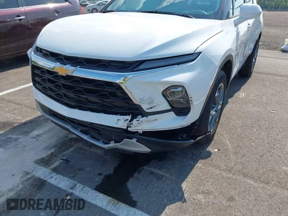 2025 Chevrolet Blazer LT with VIN 3GNKBCR40SS195143, listed as a IAAI auction lot 43186012 with 14,331 mi miles and . Bid and sale history available at DreamBid. Image 17.