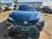 2019 Toyota Camry SE z VIN 4T1B11HK5KU751832, wystawiony jako Copart lot #81046945 z przebiegiem 124 778 mil mil oraz Szkoda całkowita • Salvage title. Historia ofert i sprzedaży dostępna na DreamBid. Obrazek 5.