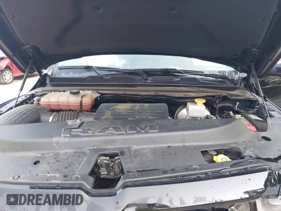 2023 Ram 1500 Big Horn z VIN 1C6RREBG8PN604579, wystawiony jako IAAI lot #42395022 z przebiegiem 61 150 mil mil oraz . Historia ofert i sprzedaży dostępna na DreamBid. Obrazek 10.