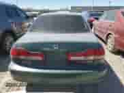 1999 Honda Accord LX с VIN JHMCG6658XC009762, выставлен на аукционе Copart как лот 62608545 с пробегом 238 165 миль миль и На запчасти • Non repairable. История ставок и продаж доступна на DreamBid. Изображение 6.