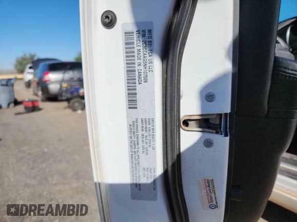 2022 Chrysler 300 Touring z VIN 2C3CCAAG5NH107509, wystawiony jako Copart lot #84619345 z przebiegiem 73 426 mil mil oraz Szkoda całkowita • Salvage title. Historia ofert i sprzedaży dostępna na DreamBid. Obrazek 12.