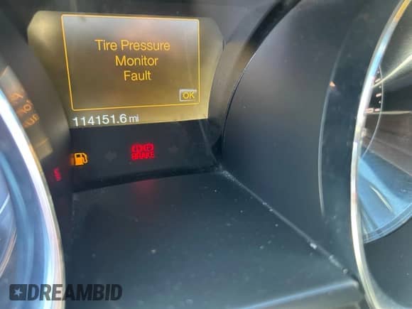 2014 Ford Mustang GT z VIN 1ZVBP8CF7E5277822, wystawiony jako Copart lot #90128545 z przebiegiem 114 151 mil mil oraz Czysty tytuł • Clean title. Historia ofert i sprzedaży dostępna na DreamBid. Obrazek 8.