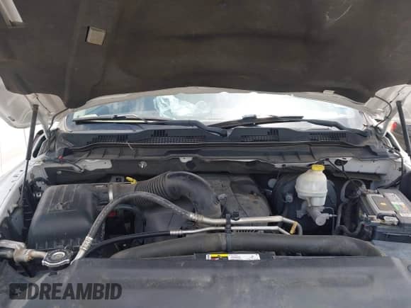 2013 Ram 1500 Big Horn z VIN 1C6RR7LT9DS557552, wystawiony jako IAAI lot #42472680 z przebiegiem 240 011 mil mil oraz . Historia ofert i sprzedaży dostępna na DreamBid. Obrazek 10.