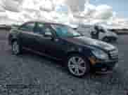 2009 Mercedes-Benz C 300 Sport z VIN WDDGF81X39F240649, wystawiony jako Copart lot #84457355 z przebiegiem 138 888 mil mil oraz Szkoda całkowita • Salvage title. Historia ofert i sprzedaży dostępna na DreamBid. Obrazek 4.