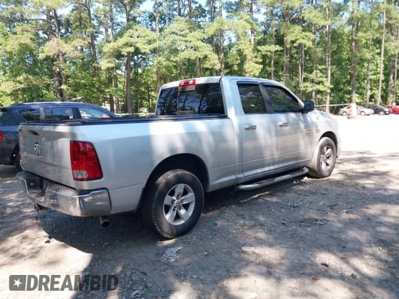 2016 Ram 1500 Big Horn с VIN 1C6RR6GT3GS240228, выставлен на аукционе IAAI как лот 42802954 с пробегом 237 804 миль миль и . История ставок и продаж доступна на DreamBid. Изображение 4.