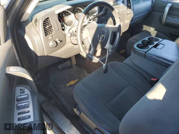 2008 Chevrolet Silverado 1500 1LT с VIN 1GCEK19JX8E190065, выставлен на аукционе Copart как лот 76371654 с пробегом 181 386 миль миль и Списание • Salvage title. История ставок и продаж доступна на DreamBid. Изображение 8.