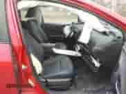 2017 Toyota Prius Two z VIN JTDKARFU8H3527802, wystawiony jako IAAI lot #42068099 z przebiegiem 102 152 mil mil oraz . Historia ofert i sprzedaży dostępna na DreamBid. Obrazek 5.