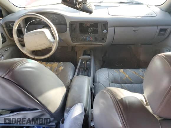 1996 Chevrolet Caprice 1SA Special Value с VIN 1G1BL52P9TR126891, выставлен на аукционе Copart как лот 88148515 с пробегом Не указан миль и Списание • Salvage title. История ставок и продаж доступна на DreamBid. Изображение 8.