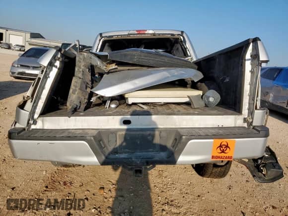 2018 Ford F-150 XL с VIN 1FTEX1C59JKG10161, выставлен на аукционе Copart как лот 72091645 с пробегом Не указан миль и На запчасти • Non repairable. История ставок и продаж доступна на DreamBid. Изображение 6.