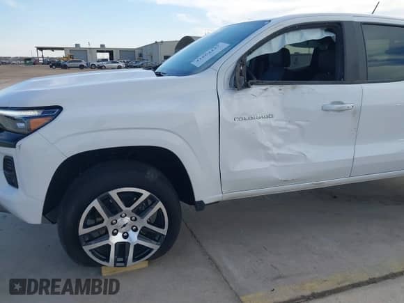 2023 Chevrolet Colorado 4WD Z71 with VIN 1GCPTDEK2P1246012, listed as a IAAI auction lot 41662137 with 14,612 mi miles and . Bid and sale history available at DreamBid. Image 6.