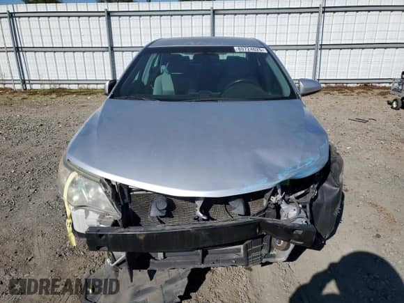 2013 Toyota Camry SE z VIN 4T1BF1FK6DU244722, wystawiony jako Copart lot #89724625 z przebiegiem 81 242 mil mil oraz Szkoda całkowita • Salvage title. Historia ofert i sprzedaży dostępna na DreamBid. Obrazek 5.