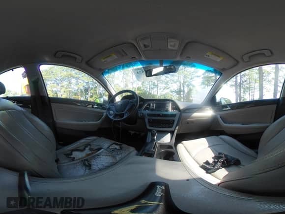 2015 Hyundai Sonata Limited z VIN 5NPE34AF1FH031292, wystawiony jako IAAI lot #42585574 z przebiegiem 204 466 mil mil oraz . Historia ofert i sprzedaży dostępna na DreamBid. Obrazek 21.