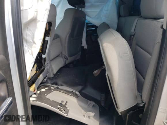 2015 Chevrolet Silverado 1500 Work Truck z VIN 1GCRCPEH9FZ426943, wystawiony jako Copart lot #68198993 z przebiegiem Nie podano mil oraz Nie do naprawy • Non repairable. Historia ofert i sprzedaży dostępna na DreamBid. Obrazek 10.