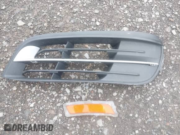 2014 BMW 5 Series 535i xDrive с VIN WBA5B3C52ED530122, выставлен на аукционе IAAI как лот 42672424 с пробегом 116 910 миль миль и . История ставок и продаж доступна на DreamBid. Изображение 12.