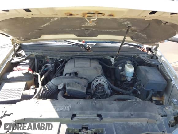 2009 Chevrolet Suburban LTZ z VIN 1GNFK363X9R189568, wystawiony jako IAAI lot #43251361 z przebiegiem 214 783 mil mil oraz . Historia ofert i sprzedaży dostępna na DreamBid. Obrazek 10.