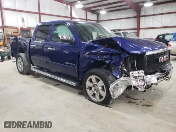 2010 GMC Sierra 1500 SLT с VIN 3GTRKWE3XAG225191, выставлен на аукционе Copart как лот 67003025 с пробегом 183 533 миль миль и Списание • Salvage title. История ставок и продаж доступна на DreamBid. Изображение 4.
