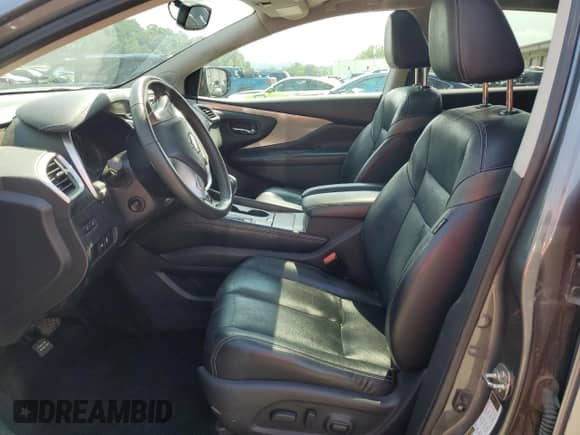 2015 Nissan Murano SL z VIN 5N1AZ2MH1FN208238, wystawiony jako Copart lot #63448635 z przebiegiem 108 432 mil mil oraz Szkoda całkowita • Salvage title. Historia ofert i sprzedaży dostępna na DreamBid. Obrazek 7.