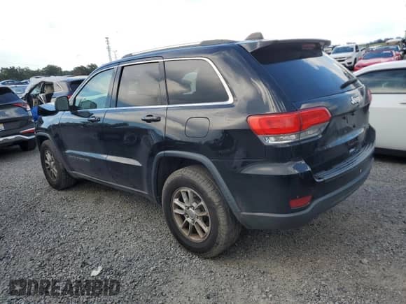 2018 Jeep Grand Cherokee Laredo z VIN 1C4RJEAGXJC399979, wystawiony jako Copart lot #66686455 z przebiegiem 108 942 mil mil oraz Szkoda całkowita • Salvage title. Historia ofert i sprzedaży dostępna na DreamBid. Obrazek 2.