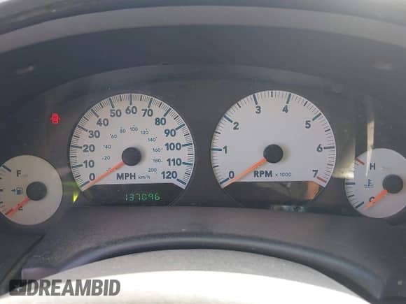 2006 Dodge Grand Caravan SE с VIN 1D4GP24R86B708866, выставлен на аукционе IAAI как лот 43356401 с пробегом 137 096 миль миль и . История ставок и продаж доступна на DreamBid. Изображение 7.