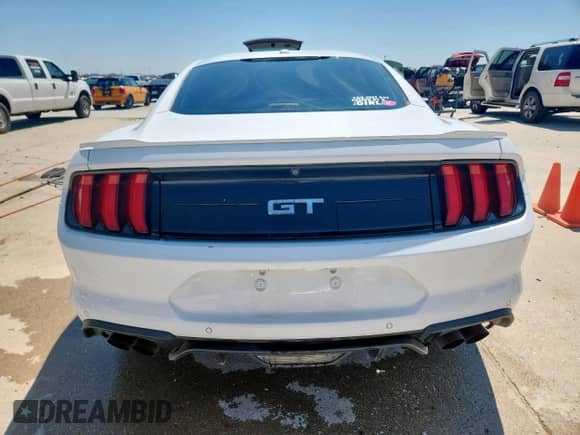 2019 Ford Mustang GT z VIN 1FA6P8CF1K5138954, wystawiony jako Copart lot #71106285 z przebiegiem 121 287 mil mil oraz Czysty tytuł • Clean title. Historia ofert i sprzedaży dostępna na DreamBid. Obrazek 6.