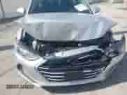 2018 Hyundai Elantra SEL с VIN 5NPD84LF9JH255803, выставлен на аукционе IAAI как лот 43400320 с пробегом 52 382 миль миль и . История ставок и продаж доступна на DreamBid. Изображение 6.