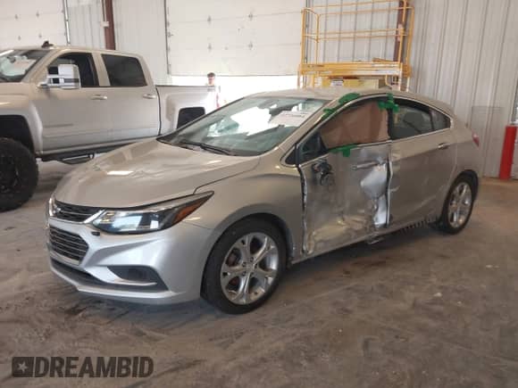 2017 Chevrolet Cruze Premier с VIN 3G1BF6SM4HS607896, выставлен на аукционе IAAI как лот 42726084 с пробегом 96 993 миль миль и . История ставок и продаж доступна на DreamBid. Изображение 2.