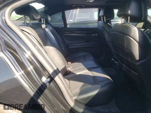 2012 BMW 7 Series 750i with VIN WBAKA8C59CDX01027, listed as a Copart auction lot 57881955 with 171,992 mi miles and Clean title. Bid and sale history available at DreamBid. Image 10.