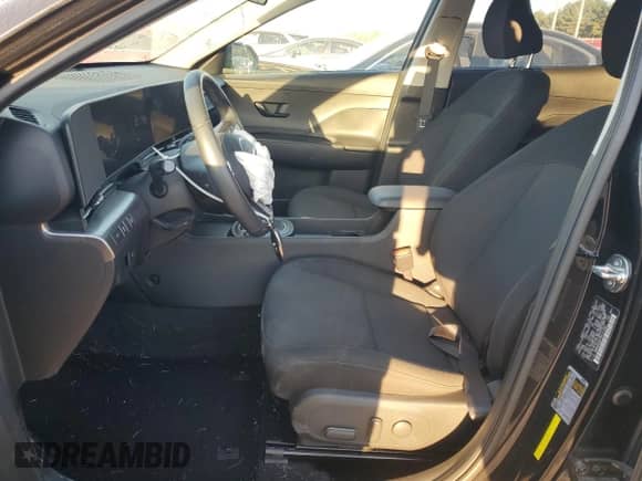 2024 Hyundai Kona SEL с VIN KM8HB3AB7RU121480, выставлен на аукционе Copart как лот 75920924 с пробегом 8 657 миль миль и Списание • Salvage title. История ставок и продаж доступна на DreamBid. Изображение 7.