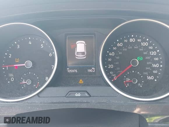 2020 Volkswagen Tiguan SE с VIN 3VV2B7AX8LM037131, выставлен на аукционе IAAI как лот 42749043 с пробегом 105 976 миль миль и . История ставок и продаж доступна на DreamBid. Изображение 7.