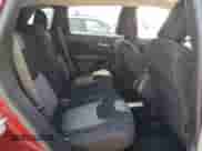 2014 Jeep Cherokee Latitude с VIN 1C4PJMCS0EW196493, выставлен на аукционе Copart как лот 68338125 с пробегом 116 250 миль миль и На запчасти • Non repairable. История ставок и продаж доступна на DreamBid. Изображение 11.
