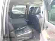 2011 Chevrolet Suburban LT с VIN 1GNSKJE38BR175243, выставлен на аукционе IAAI как лот 43004139 с пробегом 213 604 миль миль и . История ставок и продаж доступна на DreamBid. Изображение 8.