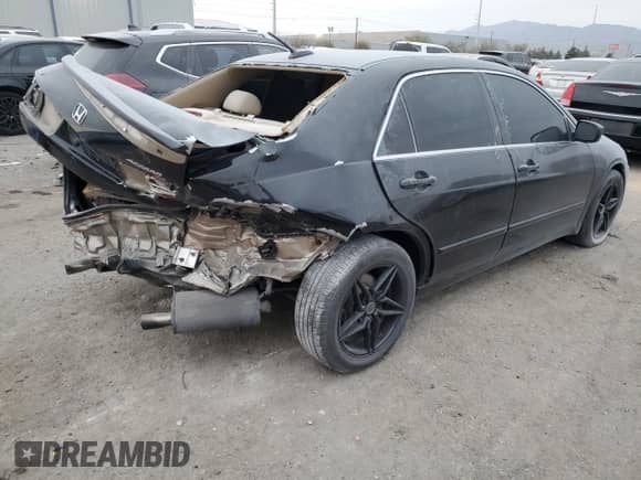 2005 Honda Accord with VIN JHMCN36415C001401, listed as a Copart auction lot 42815525 with 108,769 mi miles and Salvage title. Bid and sale history available at DreamBid. Image 3.
