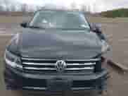 2019 Volkswagen Tiguan S с VIN 3VV0B7AX0KM046024, выставлен на аукционе IAAI как лот 41924867 с пробегом 126 729 миль миль и . История ставок и продаж доступна на DreamBid. Изображение 13.