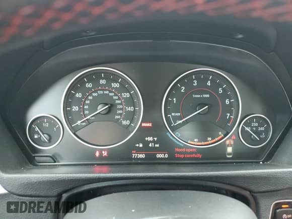 2017 BMW 3 Series 330i z VIN WBA8B9G3XHNU57198, wystawiony jako Copart lot #81082275 z przebiegiem 77 360 mil mil oraz Czysty tytuł • Clean title. Historia ofert i sprzedaży dostępna na DreamBid. Obrazek 9.