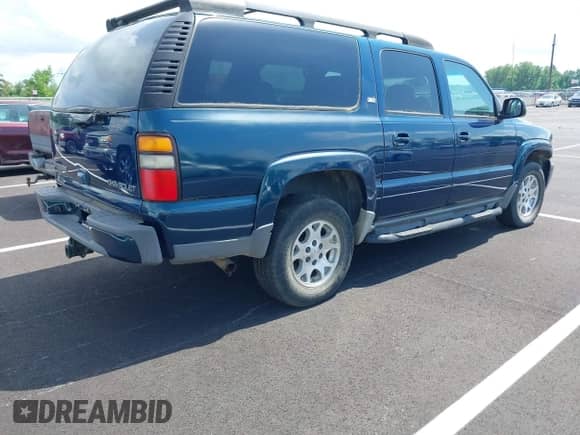 2005 Chevrolet Suburban Z71 z VIN 3GNFK16Z15G142075, wystawiony jako IAAI lot #42172902 z przebiegiem 199 847 mil mil oraz . Historia ofert i sprzedaży dostępna na DreamBid. Obrazek 4.