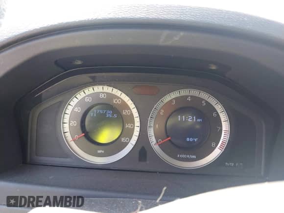 2010 Volvo XC70 3.0T с VIN YV4992BZ6A1084760, выставлен на аукционе IAAI как лот 42071652 с пробегом 175 730 миль миль и . История ставок и продаж доступна на DreamBid. Изображение 7.