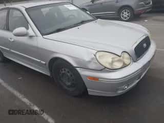 2004 Hyundai Sonata with VIN KMHWF25S64A033000, listed as a IAAI auction lot 43548506 with 147,612 mi miles and . Bid and sale history available at DreamBid. Image 6.