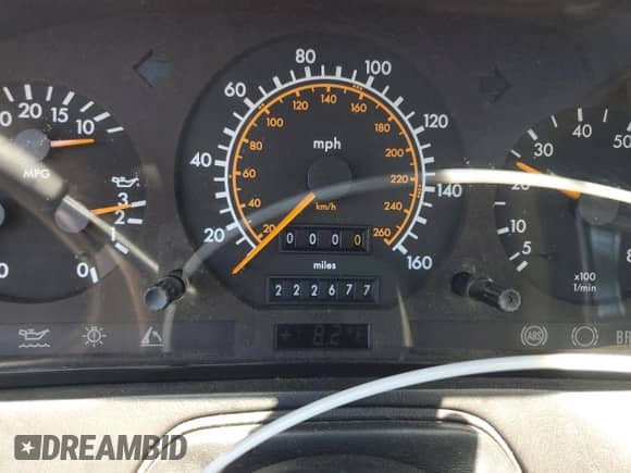 1991 Mercedes-Benz 300 с VIN WDBFA61E9MF014372, выставлен на аукционе Copart как лот 58212605 с пробегом 222 677 миль миль и Списание • Salvage title. История ставок и продаж доступна на DreamBid. Изображение 9.