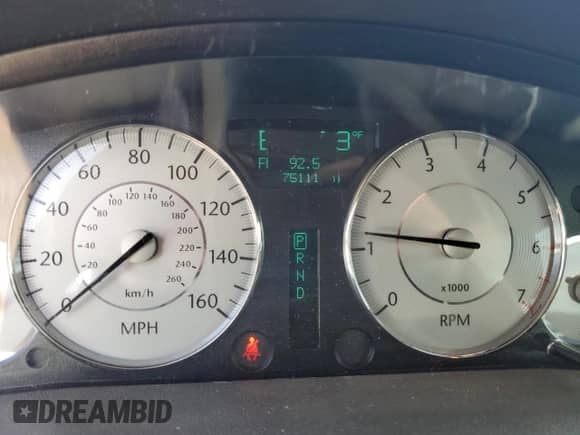 2009 Chrysler 300 C Hemi with VIN 2C3KA63T99H615464, listed as a Copart auction lot 67174205 with 75,111 mi miles and Salvage title. Bid and sale history available at DreamBid. Image 9.