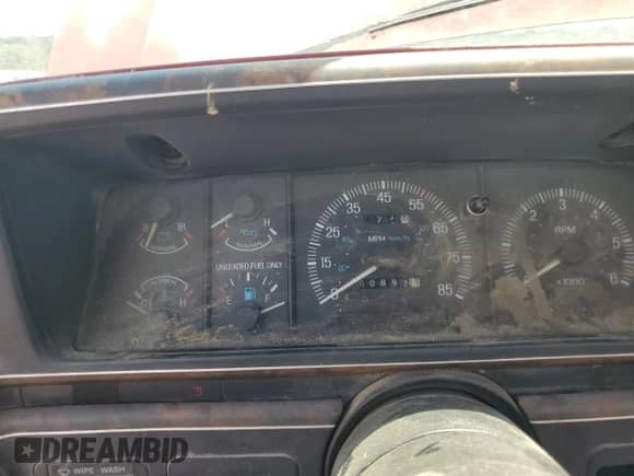 1991 Ford F-150 z VIN 1FTEF14N6MNA24084, wystawiony jako Copart lot #64648735 z przebiegiem 60 897 mil mil oraz Szkoda całkowita • Salvage title. Historia ofert i sprzedaży dostępna na DreamBid. Obrazek 9.