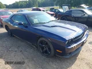 2013 Dodge Challenger SXT с VIN 2C3CDYAG9DH663407, выставлен на аукционе IAAI как лот 42648381 с пробегом 150 242 миль миль и . История ставок и продаж доступна на DreamBid. Изображение 1.