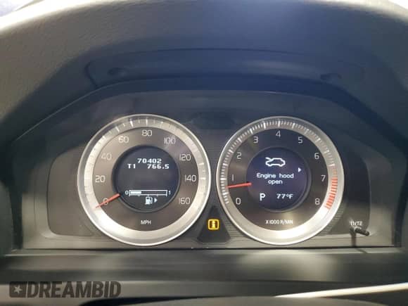 2013 Volvo S60 T5 с VIN YV1612FH8D2201410, выставлен на аукционе Copart как лот 80639855 с пробегом 70 402 миль миль и Чистый • Clean title. История ставок и продаж доступна на DreamBid. Изображение 9.