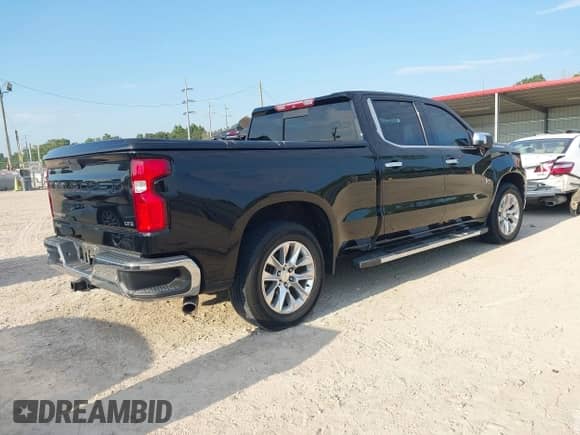 2019 Chevrolet Silverado 1500 LTZ с VIN 3GCPWEED4KG169023, выставлен на аукционе IAAI как лот 43060674 с пробегом 128 061 миль миль и . История ставок и продаж доступна на DreamBid. Изображение 4.